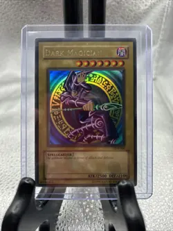 Yugioh Dark Magician SDY-006 Unlimited Ultra Rare Holo - Image 1