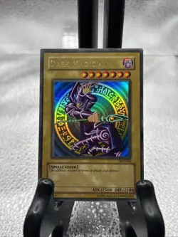 Yugioh Dark Magician SDY-006 Unlimited Ultra Rare Holo - Image 2
