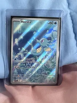 2024 Pokemon TCG Horsea 067/064 SV Shrouded Fable Illustration Rare Holo English - Image 1