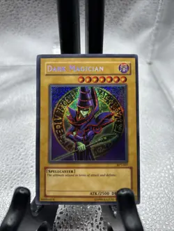 | Yugioh Dark Magician BPT-007 Secret Rare 2003 Collectors Tin - Image 1