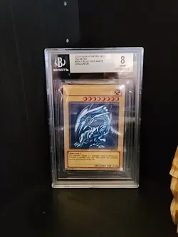 Yu-Gi-Oh! TCG Blue-Eyes White Dragon SDK- 001 Unlimited Bgs 8.0 - Image 3