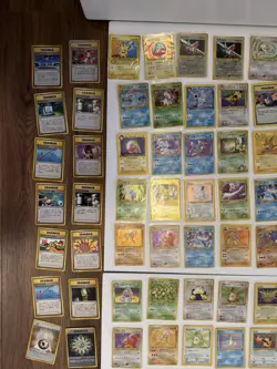 (114) Pokemon cards Lot - Image 2