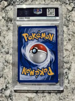 Lugia 2000 Pokemon Neo Genesis #9 Holo PSA 8 - Image 4