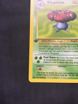 Pokemon Cards: 1st Edition Jungle Rare: Vileplume 31/64 - Image 5