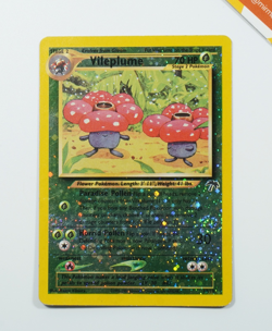 Pokemon Vileplume 17/18 Southern Islands English Reverse Holo - Image 1