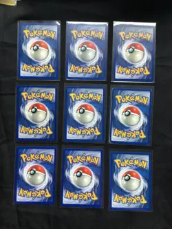 Pokemon Cards: Shadowless Base Set 21 Card Non-Holo Lot - Image 2