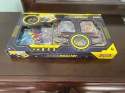 Pokemon TCG - JOLTEON VMAX Premium Collection Box NEW Factory Sealed - Image 4