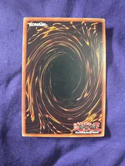 Konami Blue-Eyes White Dragon Dragon Holo SDK-001 English Yu-Gi-Oh! TCG - Image 3