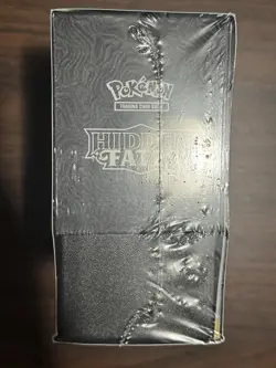 Pokemon Hidden Fates Elite Trainer Box Sealed has Promo Moltres Zapdos Articuno - Image 3