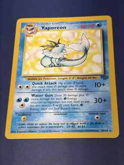 Red Hicky ERROR Jungle Vaporeon Pokemon Card Non Holo - Image 2