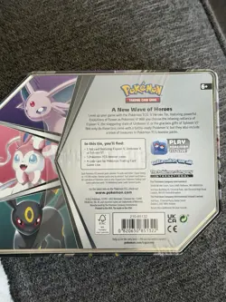 Pokemon TCG Heroes Tin Umbreon V and Box Sealed - Image 2