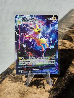 Jolteon VMAX SWSH184 SWSH: Sword & Shield Promo Cards Holo - Image 1