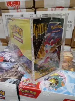 Pokemon TCG SWSH Evolving Skies Booster Box 36 Sealed Packs w/ Acrylic Case - Image 4