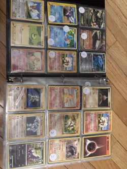 Pokemon TCG Binder Lot over 70 pages over 600cards!!Mostly vintage and all older - Image 2