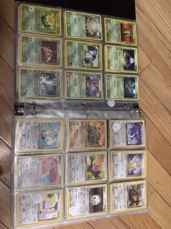 Pokemon TCG Binder Lot over 70 pages over 600cards!!Mostly vintage and all older - Image 5