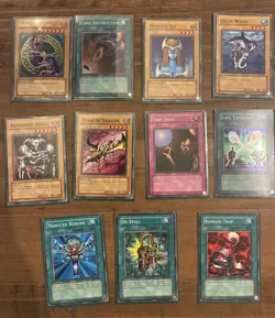 Yu-Gi-Oh! 250+ Card Lot - Vintage 1st Edition + Modern Holos - Image 2