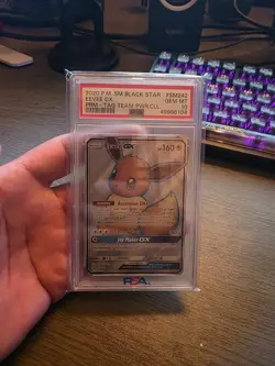 2020 POKEMON SM BLACK STAR PROMO #SM242 EEVEE GX PRM-TAG TEAM PWR.CLL. PSA 10 QR - Image 1
