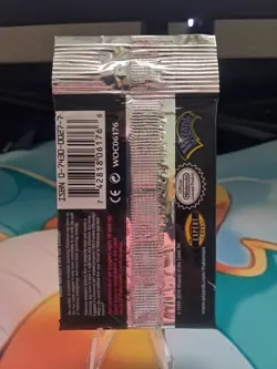 Pokemon TCG Team Rocket 2000 Sealed Booster Pack - Image 2