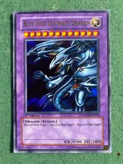 Blue-Eyes Ultimate Dragon - DPKB-EN026 - 1st Edition - Ultra Rare - Yu-Gi-Oh! LP - Image 1