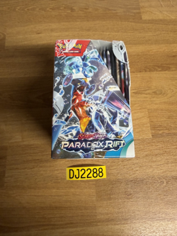 Pokemon TCG - Scarlet & Violet - Paradox Rift Booster Box 36 Packs - Image 3