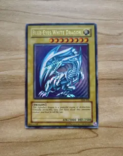 Yu-Gi-Oh - Blue Eyes White Dragon - SDK-001 - Ultra Rare - Image 1