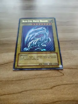Yu-Gi-Oh - Blue Eyes White Dragon - SDK-001 - Ultra Rare - Image 2