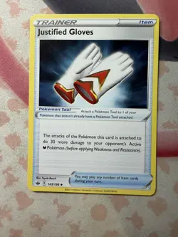Justified Gloves Uncommon SWSH06: Chilling Reign 143/198 NM English Pokemon Card - Image 1