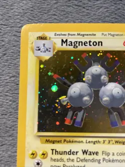 Magneton 9/130 Base Set 2 Pokemon Card Rare Holo - Image 5