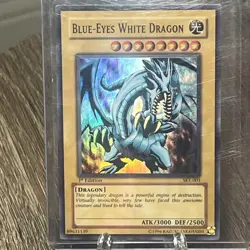 Blue-Eyes White Dragon – 1st Edition SKE-001 – Ultra Rare – NM/M – Yu-Gi-Oh! - Image 1