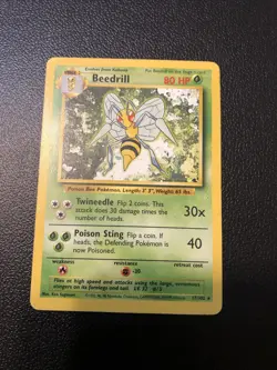 Beedrill 017/102 Base Set Rare Pokemon Card In MP Condition - Image 1