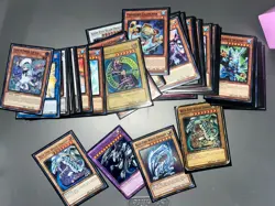 Konami Yu-Gi-Oh! TCG Mixed Card Lot Blue-Eyes White Dragon, Dark Magician & More - Image 1