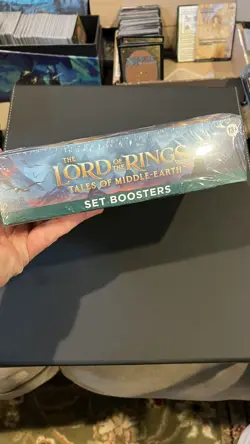 Magic The Gathering Lord of the Rings Set Booster Box SEALED - Image 3
