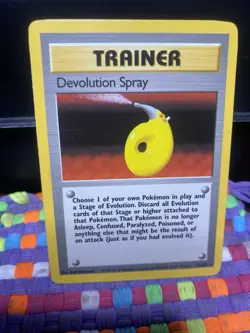 Devolution Spray Pokemon Base Set Trainer Card 72/102 LP - MISCUT MISPRINT - Image 1