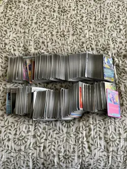 Pokemon TCG Bulk Lot 100 Mixed Cards Random Card Selection Holos/Reverse Holos - Image 1
