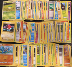 HUGE LOT ~ 4 1/2 LBS ~ ASSORTED POKEMON CARDS ~ Various Years / Sets - Image 3