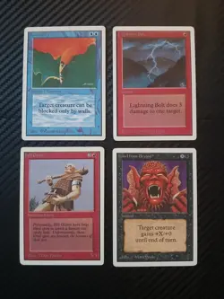 MTG Unlimited Lot Lightning Bolt, Hill Giant, Invisibility, Howl From Beyond MP+ - Image 2