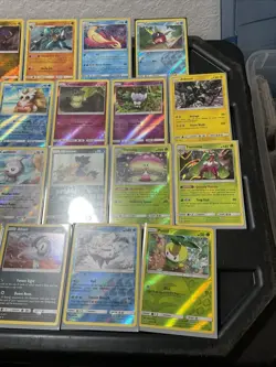 (30) Pokemon Cards Lot WOTC Vtg Holo STAMPED REVERSE Absol Yveltal Garchomp - Image 4