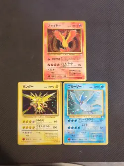 Moltres Zapdos Articuno Japanese Fossil Base Set Holo Pokemon HP - Image 1