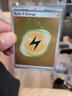 Pokemon Basic Basic Lightning Energy SVE004 2 Swirls Holo Scarlet & Violet 151 - Image 1