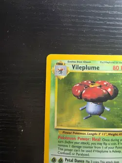 Vileplume Holo 15/64 Jungle Pokemon TCG LP Lightly Played English - Image 3