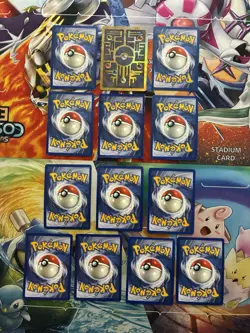 Vintage Pokemon Card Lot WOTC Holo Fire Anicent Mew Shadowless Nidoking - Image 2