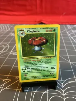 Vintage 1999 Pokemon Vileplume 15/64 Holo Card No Jungle Symbol - Image 1