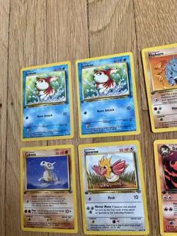 Pokemon 1st edition lot - 17 vintage cards Jungle Rocket Eevee Rapidash Mint - Image 2