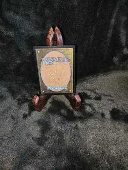 Delighted Halfling - Foil - Prerelase - Magic The Gathering - Image 4