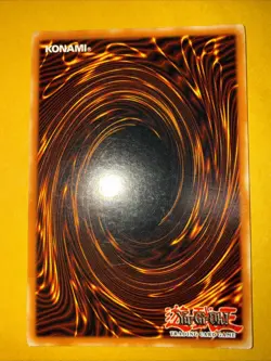 Vintage Yu-Gi-Oh Red Eyes B. Dragon SDJ-001 Rare Trading Card Unlimited - Image 2