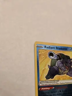 Radiant Blastoise 018/078 / Radiant Rare - Pokemon GO (PGO) - Holofoil - Image 2