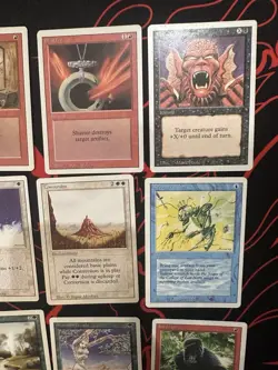 Lot Of 21 Vintage White Border Magic The Gathering Cards MTG Revised Edition - Image 3