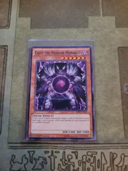 YUGIOH CAIUS THE SHADOW MONARCH SR01-EN004 COMMON 1ST ED NM/VLP - Image 1