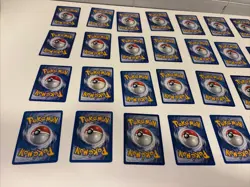 Pikachu Lot Of 32 - Majority LP ⚡ Pokemon Card Lot - Image 5