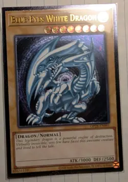 Blue-Eyes White Dragon - Ultimate Rare OTS - OP28-EN001 - NM - Image 2